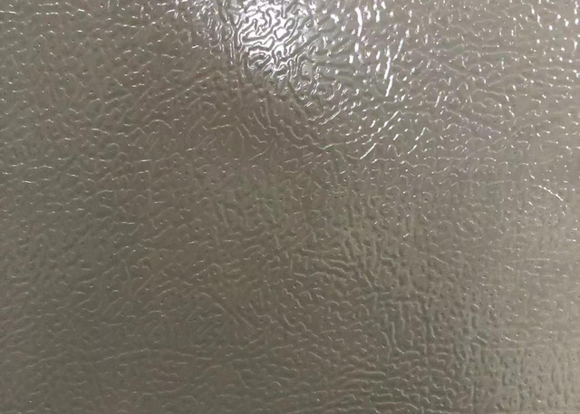 오렌지필 화이트 색상 