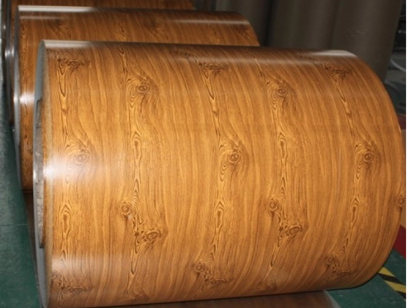 질감 있는 매트 알루미늄 코일