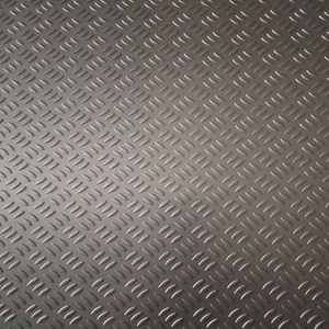 Barevně potažen&yacute; embosovan&yacute; hlin&iacute;kov&yacute; plech s line&aacute;rn&iacute; texturou