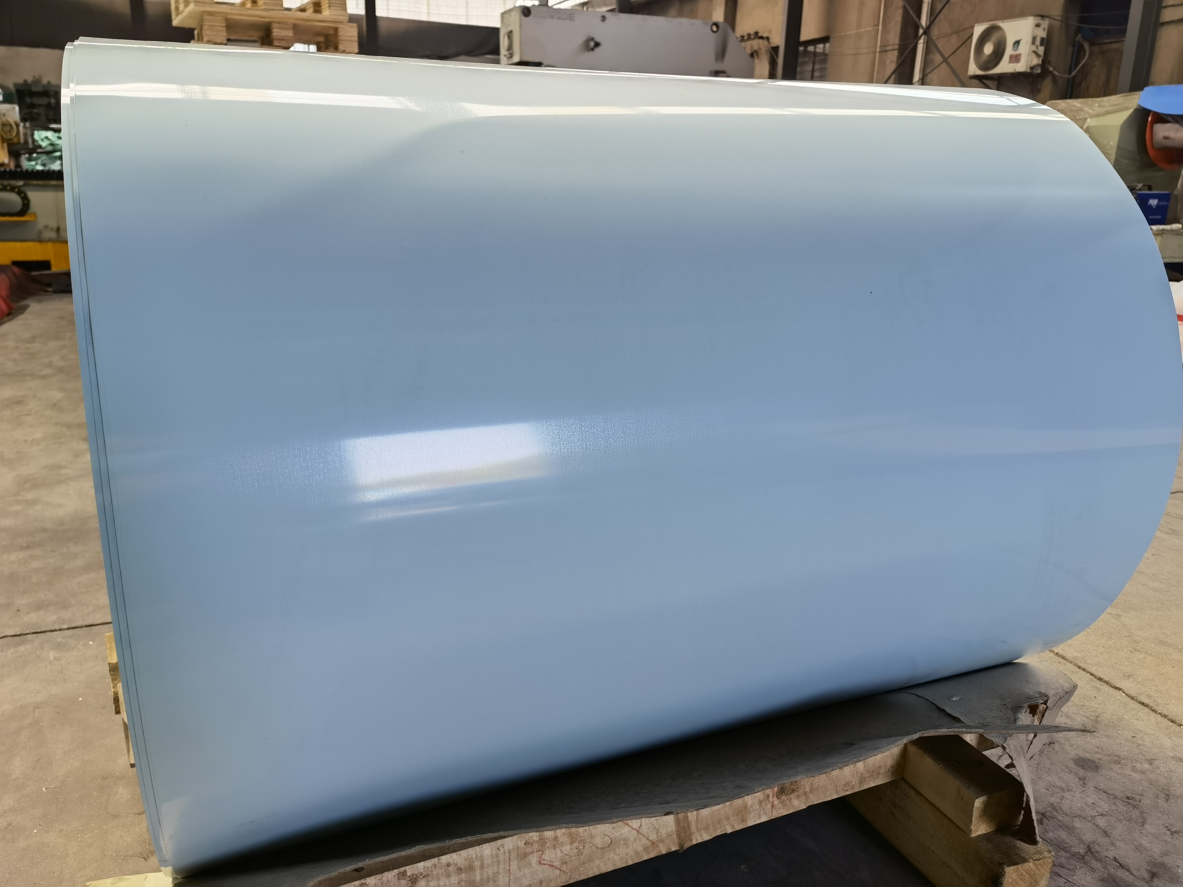 A3003 H18 1000mm Breet Faarf Beschichtete Aluminiumlegierungsspiral benotzt a Gutter