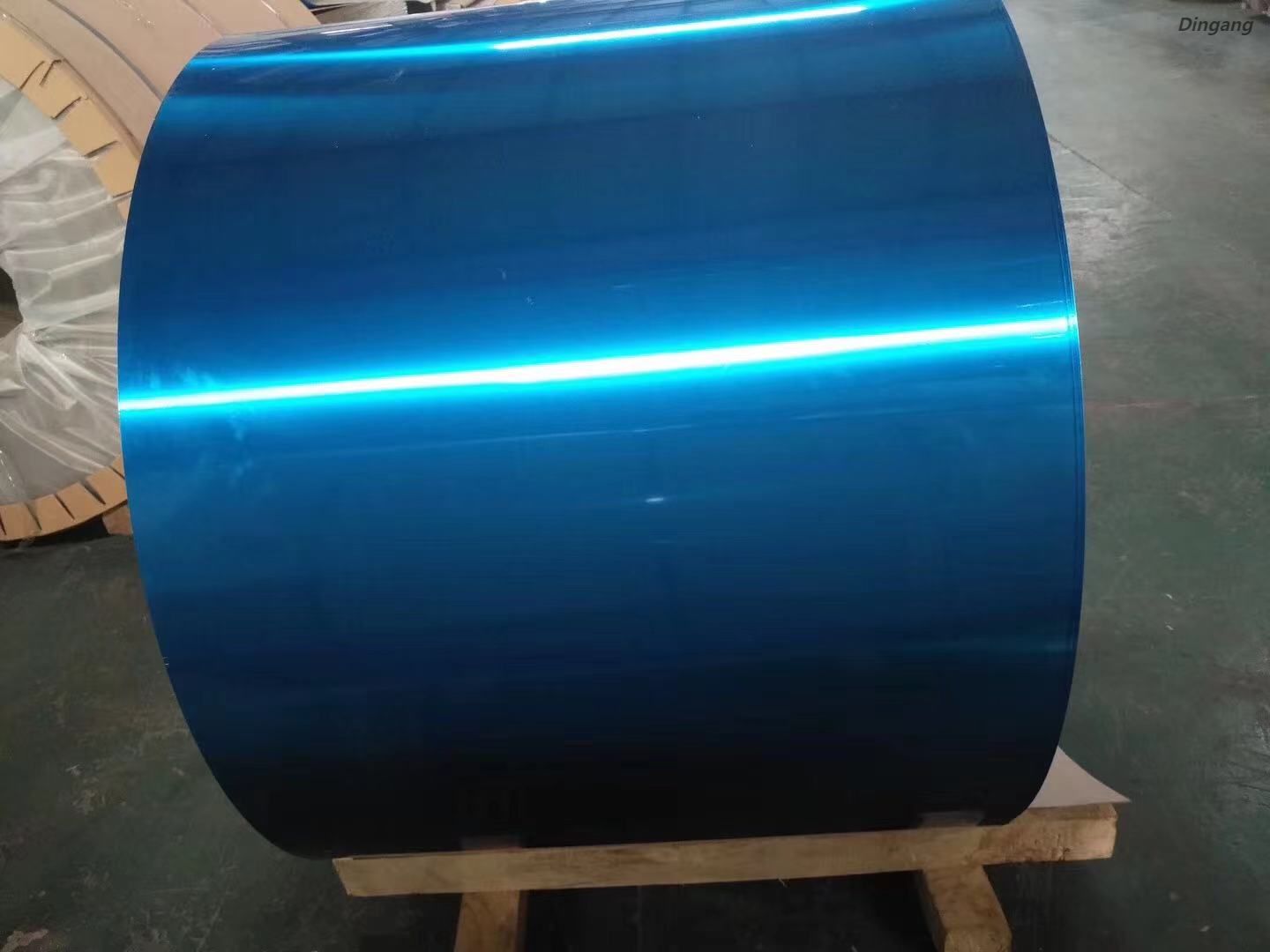  0.6mm H24 Hoogglans gelakte aluminiumspoel Buite gebou Gebruik
